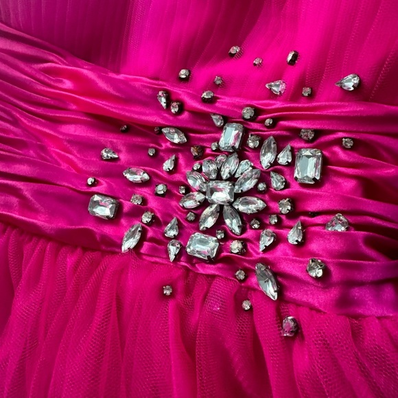 Grad, wedding, prom, party dress - Picture 3 of 7